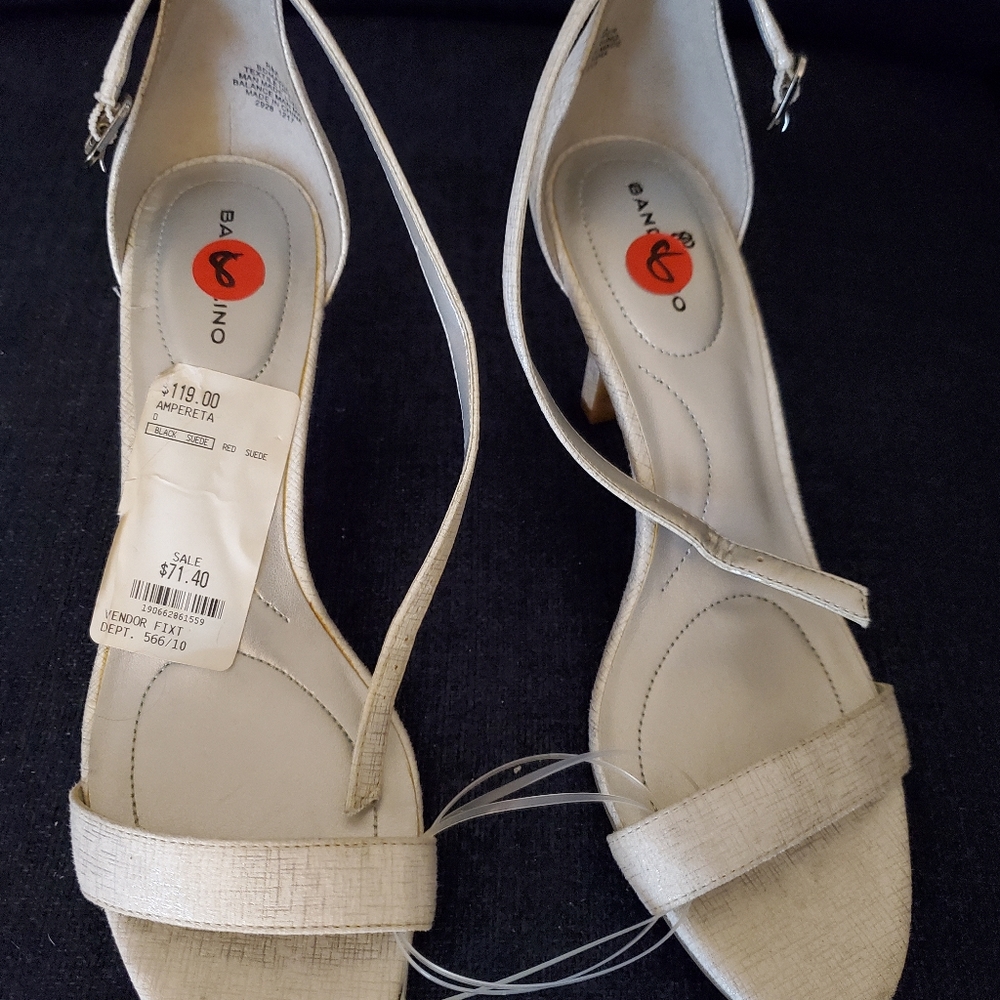3" heel Bandolino NEW dressy sandal is PERFECT for any event/Bride/gala/GNO!